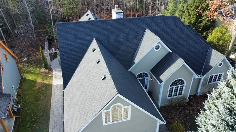 A completed roofing job in Barrie by D C United Roofing